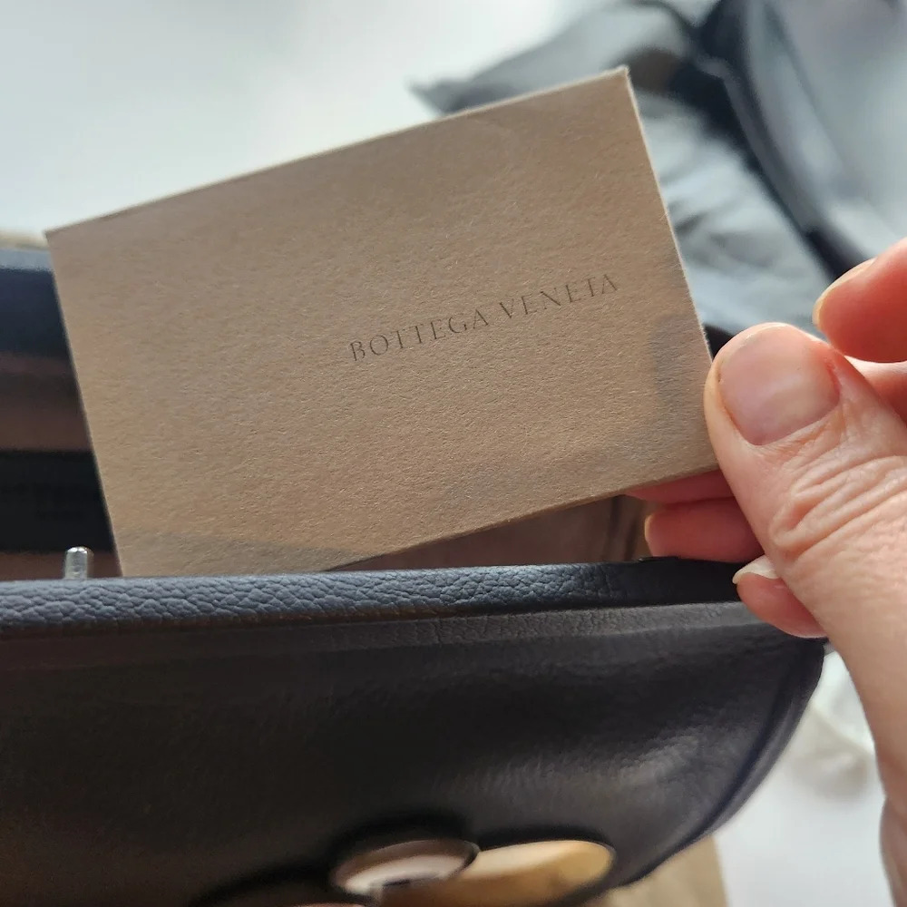 Bottega Veneta black clutch BNWB - Picture 5 of 10